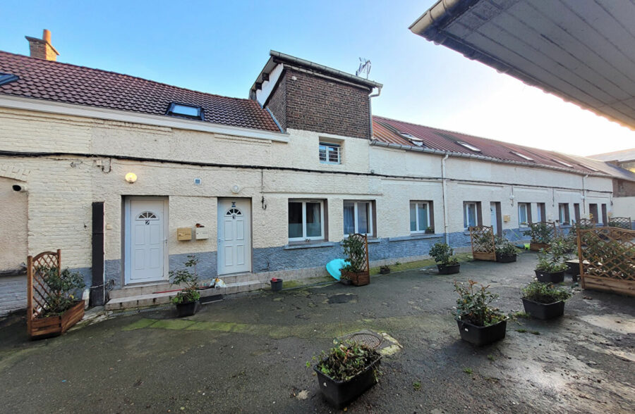 Immeuble de rapport avec 89000€ de revenus annuels