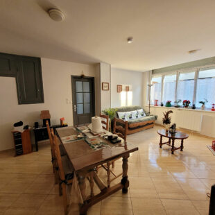 Immeuble de rapport avec 89000€ de revenus annuels