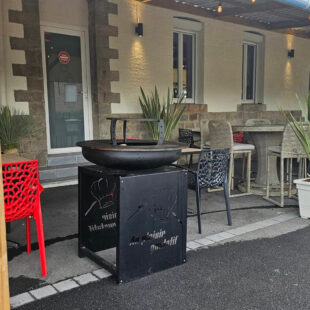 Ensemble Immobilier avec commerce et logement