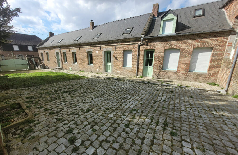 Maison  6 pièce(s) 160 m2