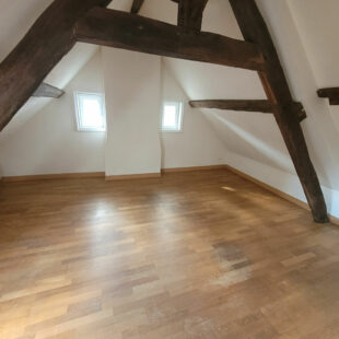 Maison  6 pièce(s) 160 m2