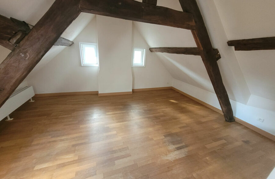 Maison  6 pièce(s) 160 m2