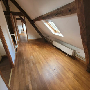 Maison  6 pièce(s) 160 m2