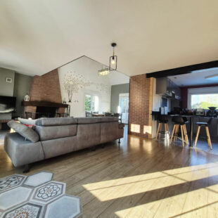 Maison de Campagne semi plain pied 4 chambres 2 salles de bain sous sol complet