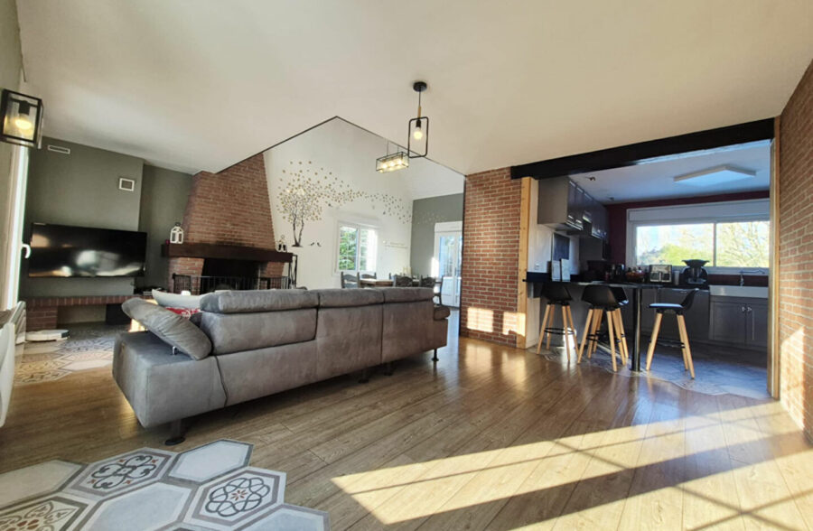 Maison de Campagne semi plain pied 4 chambres 2 salles de bain sous sol complet