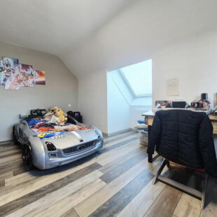 Maison de Campagne semi plain pied 4 chambres 2 salles de bain sous sol complet