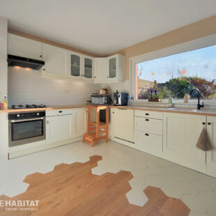 Maison familiale individuelle semi plain pied 5 chambres