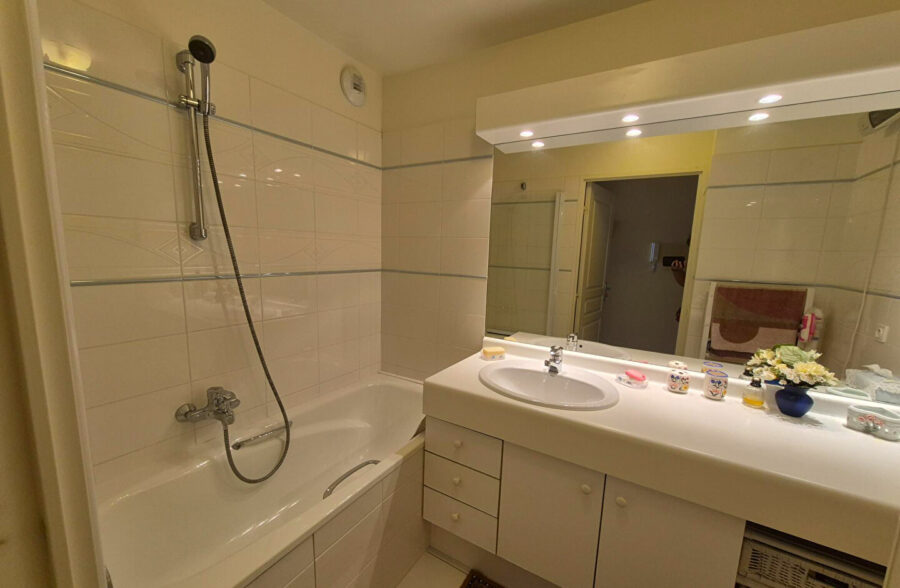 T2 CABINE FACE MER !