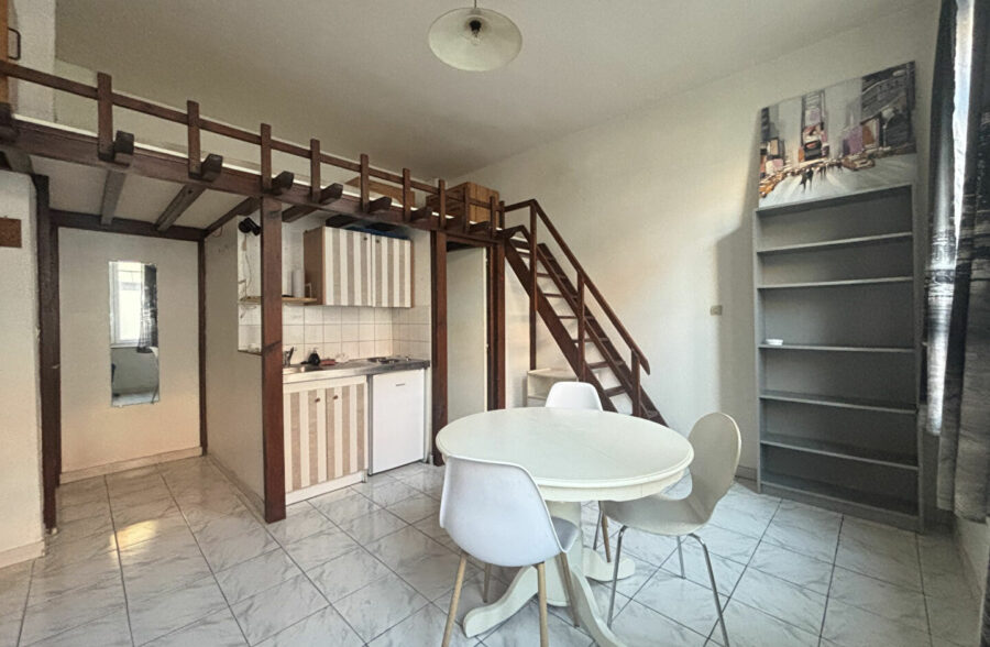 Charmant studio de 20m² avec mezzanine – Quartier Saint-Michel