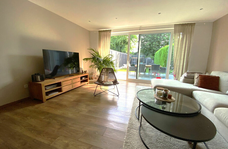 Maison lumineuse entièrement rénovée