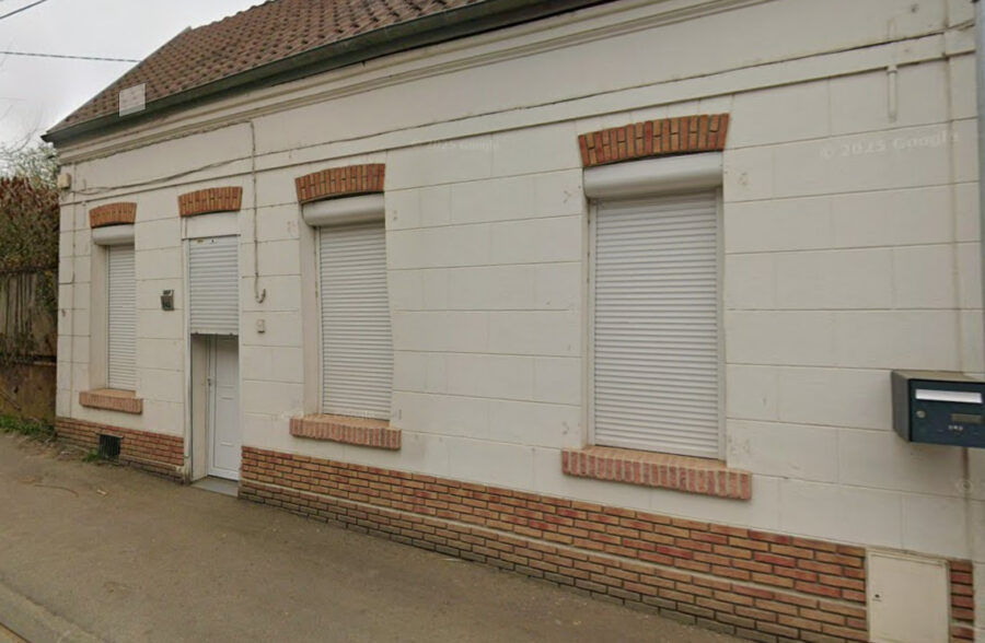 Maison semi individuelle semi plain pied