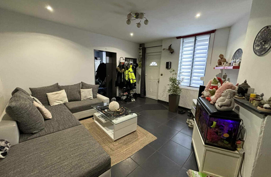 Maison semi individuelle semi plain pied