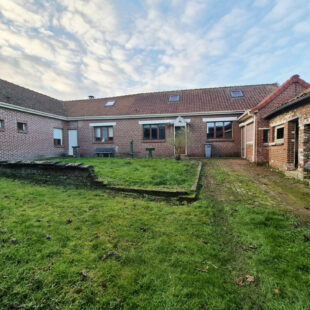 Corps de ferme Lespesses