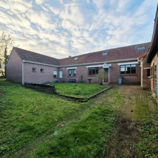 Corps de ferme Lespesses