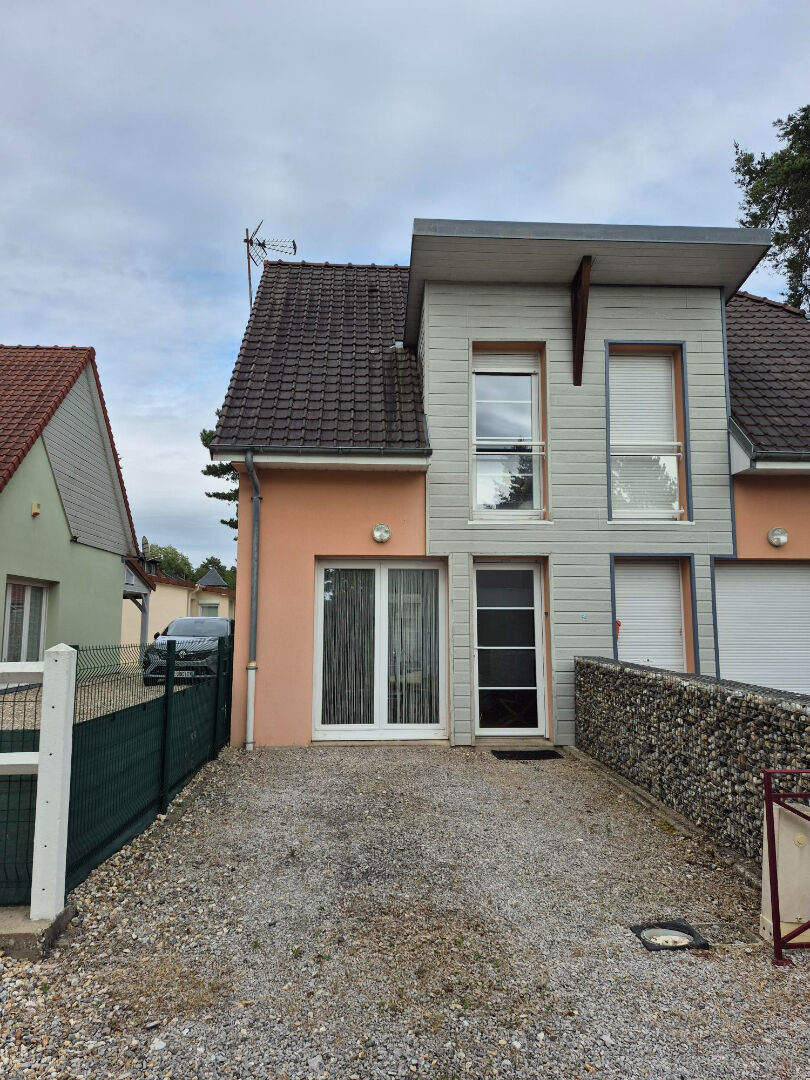 Maison récente , Quend les pins , 2 chambres , jardin et parking !!