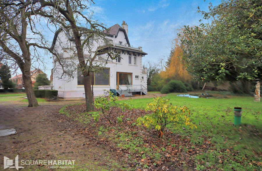 Élégante maison bourgeoise au fort potentiel