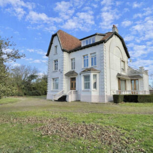 Élégante maison bourgeoise au fort potentiel