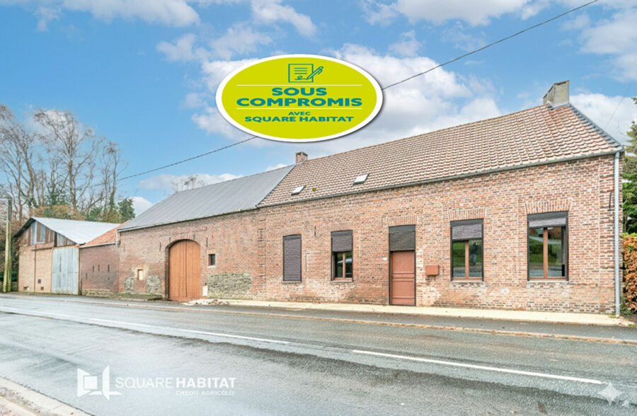 CORP DE FERME AVEC GRANGE ET TERRAIN DE 6200  M² <small>&nbsp;Sous compromis&nbsp;</small>