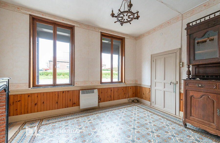 CORP DE FERME AVEC GRANGE ET TERRAIN DE 6200  M² <small>&nbsp;Sous compromis&nbsp;</small>