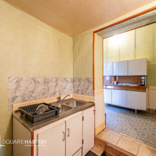 CORP DE FERME AVEC GRANGE ET TERRAIN DE 6200  M² <small>&nbsp;Sous compromis&nbsp;</small>