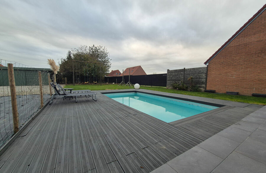 Maison Ochtezeele 213M² avec piscine
