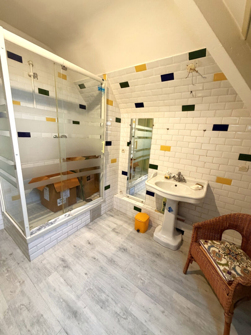 EN EXCLUSIVITE : CALAIS NORD – Proche du bassin du paradis