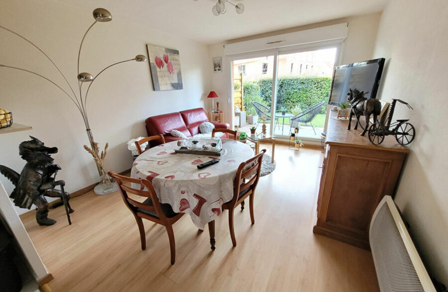 Appartement T2 + cabine , vendu loué, à saisir !!