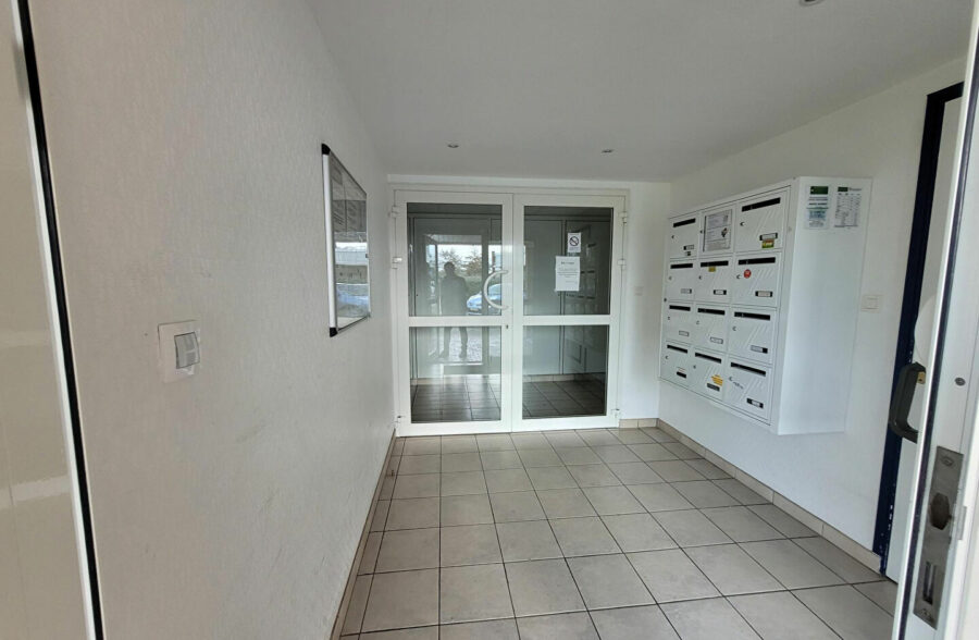 Appartement T2 + cabine , vendu loué, à saisir !!