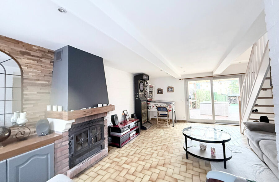 Roncq Blanc Four Semi plain-pied de plus de 100 m2