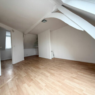 Roncq Blanc Four Semi plain-pied de plus de 100 m2