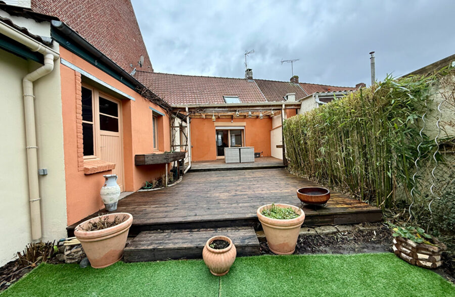 Roncq Blanc Four Semi plain-pied de plus de 100 m2