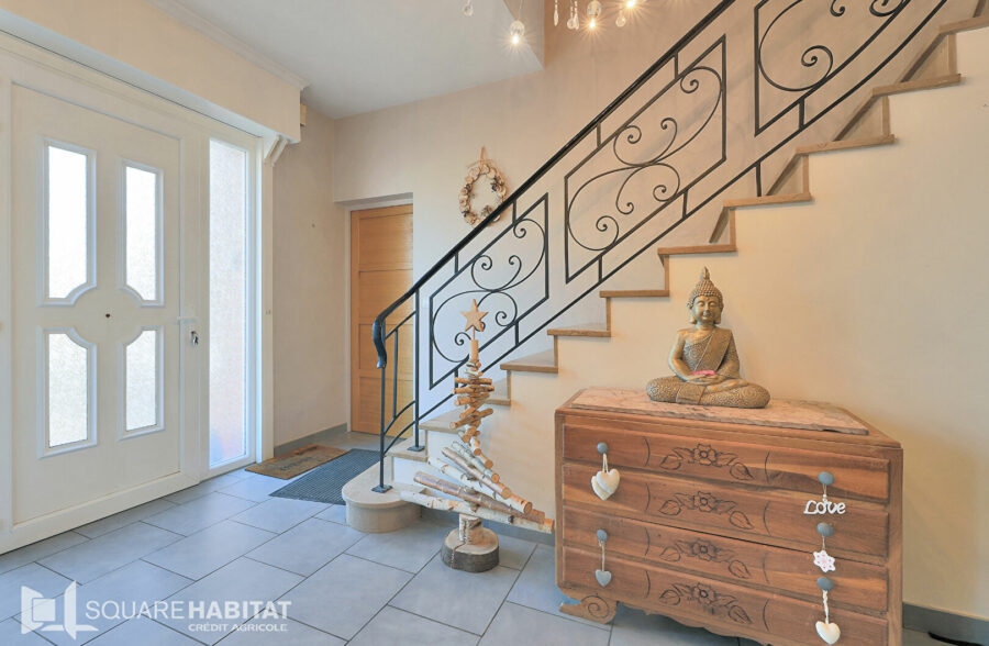 Maison Guesnain 7 pièce(s) 170.17 m2