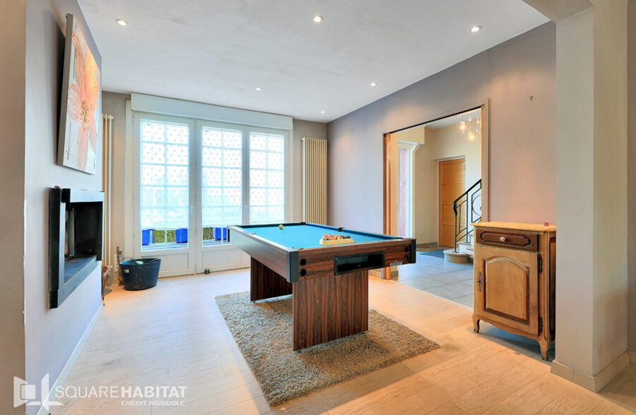 Maison Guesnain 7 pièce(s) 170.17 m2