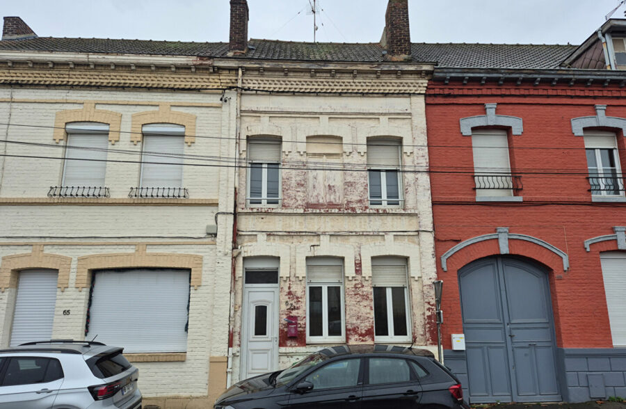 Maison de ville avec potentiel