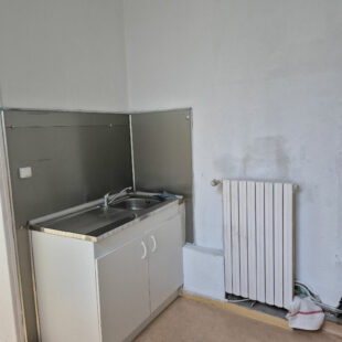 Local commercial Lens 65 m2