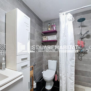 SQUARE HABITAT – MAISON SEMI-INDIVIDUELLE – GRAND GARAGE – GRAND JARDIN – APPARTEMENT INDÉPENDANT