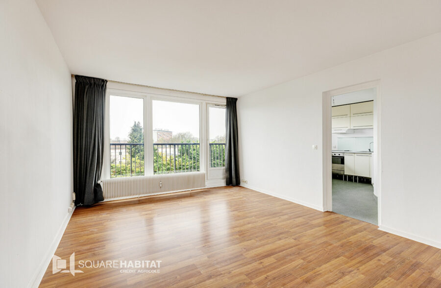 LILLE CORMONTAIGNE : Grand T2 avec balcon terrasse et cave