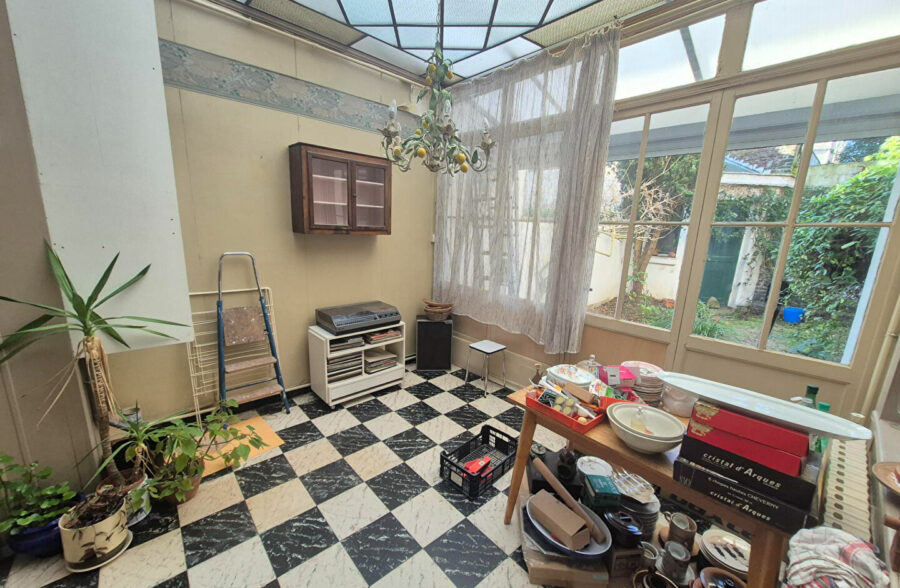 WAZEMMES / GAMBETTA : Maison 1930 4/5 chambres jardin et cave