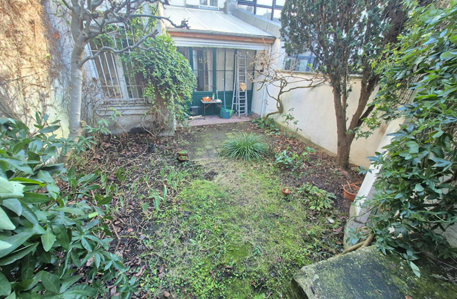 WAZEMMES / GAMBETTA : Maison 1930 4/5 chambres jardin et cave